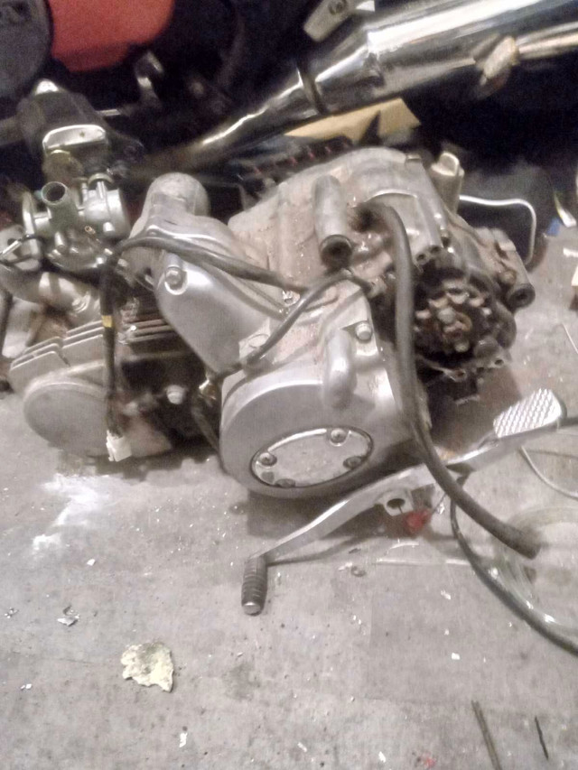 125 cc pit bike mottor in Motorcycle Parts & Accessories in Belleville