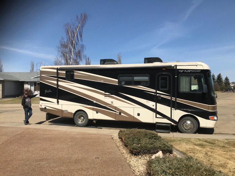 RV MOTORCOACH RVs & Motorhomes Edmonton Kijiji