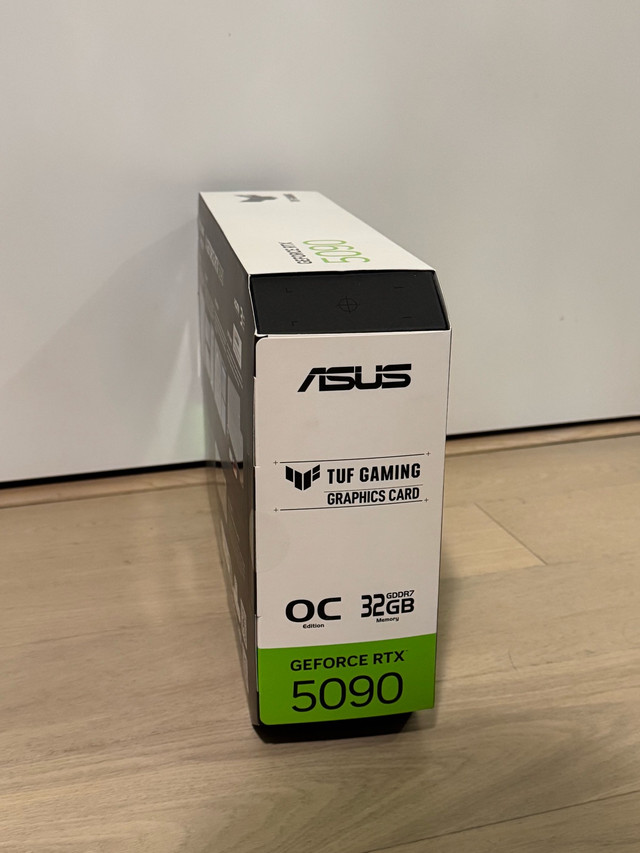 Asus TUF gaming GeForce RTX 5090 NEW in System Components in Vancouver - Image 2