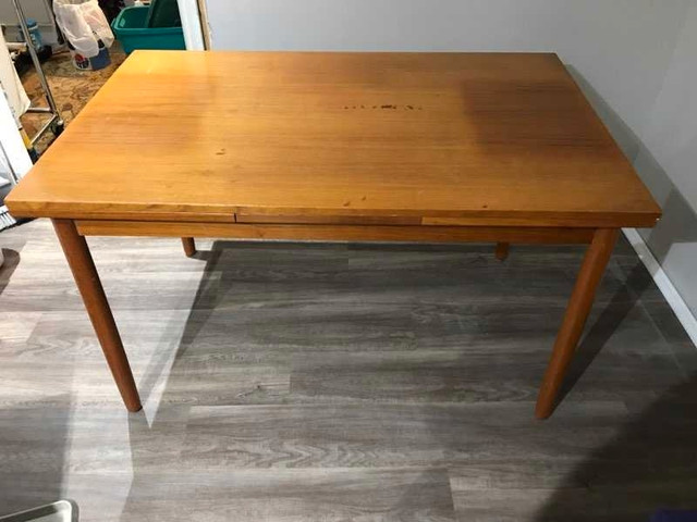 Teak Dinning Table in Dining Tables & Sets in Brantford