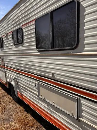 1987 Glendale sterling camper