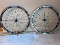 RS81 C35 carbon laminate wheels (Ultegra level)
