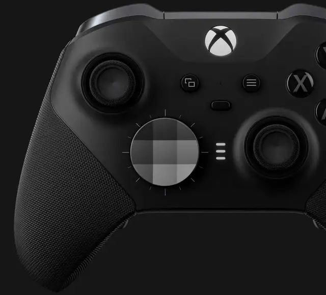 Xbox Elite Wireless Controller Series 2 in Xbox Series X & S in Laval / North Shore - Image 4