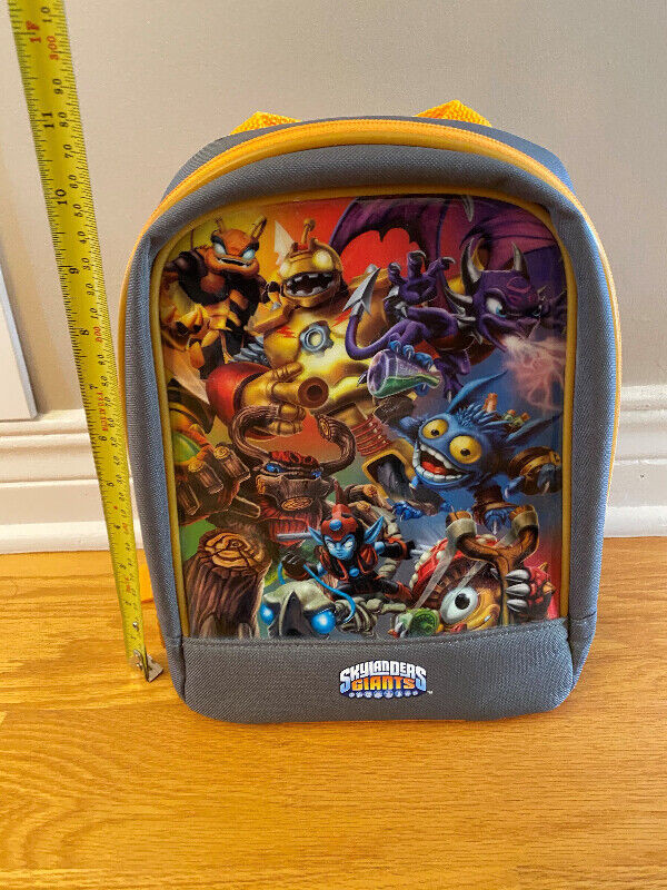 Small Orange Skylander backpack in Toys & Games in Ottawa - Image 2