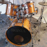Vintage PREMIER SIGNIA Drums.