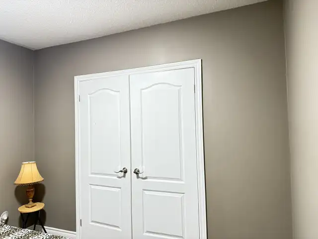 Beautiful Room for Rent in Room Rentals & Roommates in Peterborough - Image 7