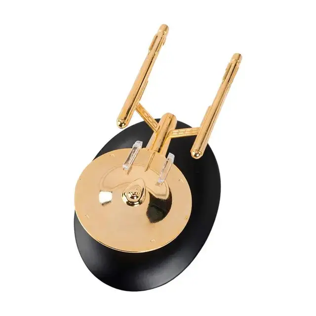 Star Trek Eaglemoss Gold Model of the U.S.S. Enterprise NCC-170162863732752387121