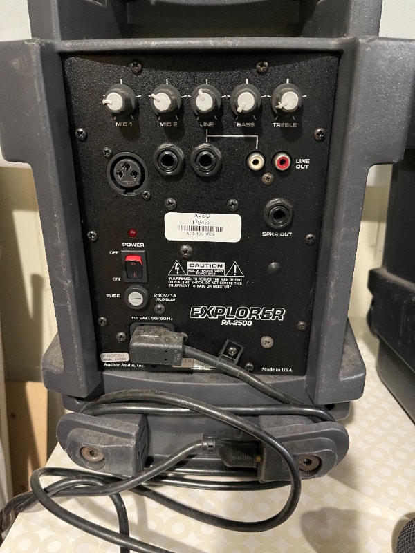 Anchor Explorer PA2500 Powered Speaker x 4 with microphones Speakers Ottawa Kijiji