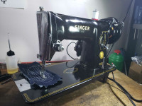 Vintage Singer 191J Sewing Machine 