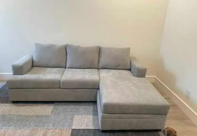 Grey Sectional Sofa | L-Shape | Chaise | Tufted  in Couches & Futons in City of Toronto - Image 3