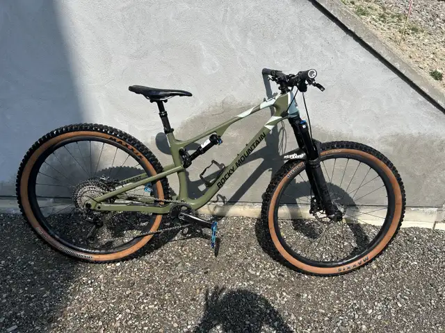 Rocky Mountain element C70+ in Mountain in Cranbrook - Image 7