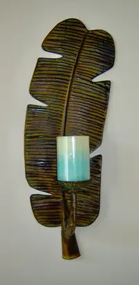 Lovely Decorative Palm Leaf Metal Wall Sconce Candle Holder