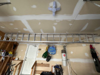 32 ft Pro-lite aluminum extension ladder 