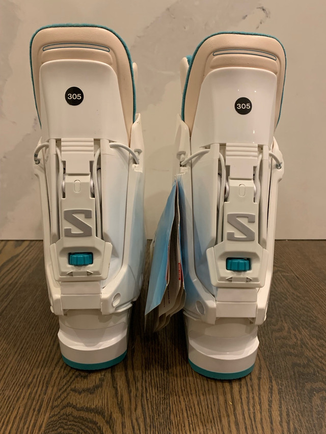 Brand New Vintage Salomon SX82 Ski Boots  in Ski in Ottawa - Image 4