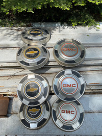 vintage Gmc, chevy, pontiac, truck hub caps