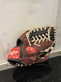 11.5 Inch Rawlings  GG204L  Baseball glove