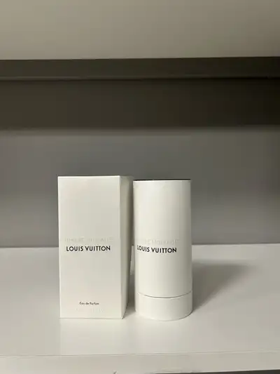 Louis Vuitton Ombre Nomade , View more