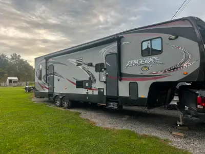 Selling my 2014 Forrest river vengeance ss 312 toy hauler. It is just under 40’ overall length. Very...