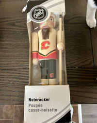 NHL Calgary Flames Nutcracker