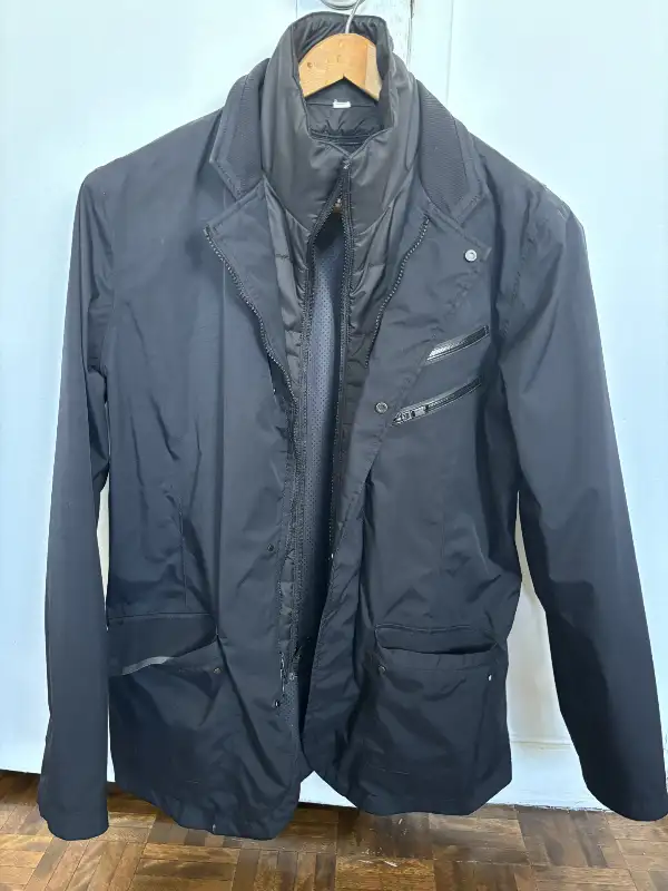 LULULEMON MENS 3 SEASON JACKET in Men's in City of Montréal - Image 2
