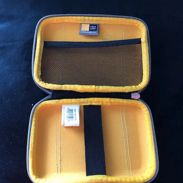 CASE LOGIC - case for hard drive, gps, etc.64230804146307121