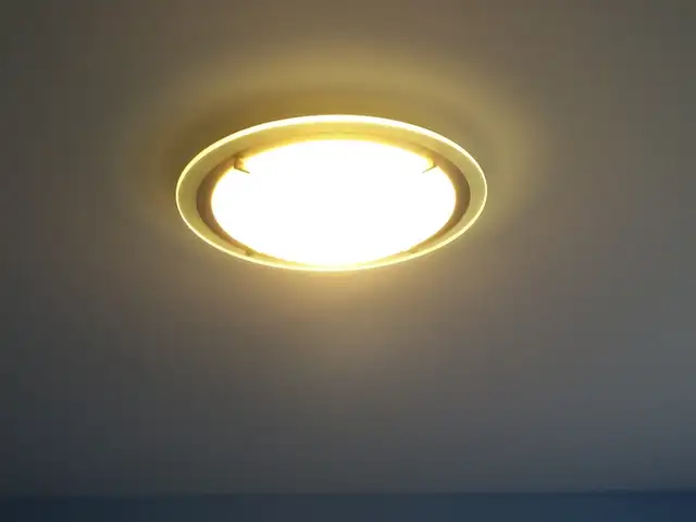 Luminaires encastres hautte gamme de qualite. Set de 6. Tres pro in Indoor Lighting & Fans in Laval / North Shore - Image 8