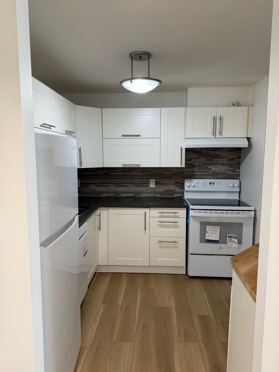 3 Bedroom Condo for Rent – Linden Woods 2