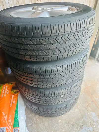 tires with rims 215/65/R16 Pickup in Oshawa dm for more info