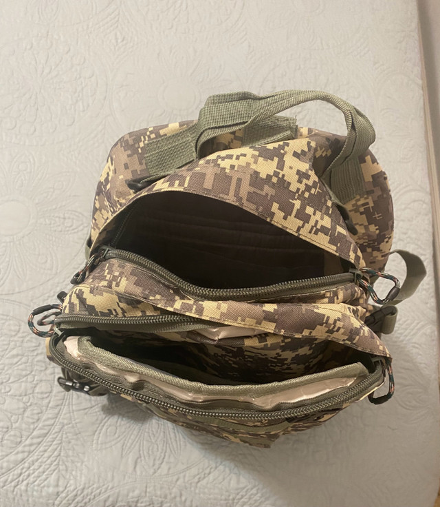 50L 3 In 1 Molle military Waterproof camo Backpack in Other in Markham / York Region - Image 4