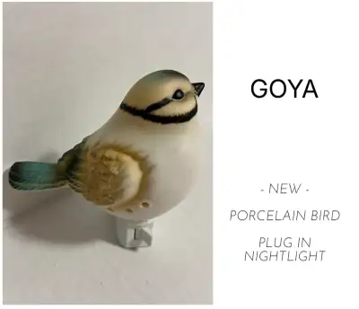 GOYA - NWOT - PORCELAIN BIRD PLUG IN NIGHTLIGHT, View more