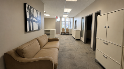 We have flexible business space available in a professional Toronto office/warehouse environment, cl...