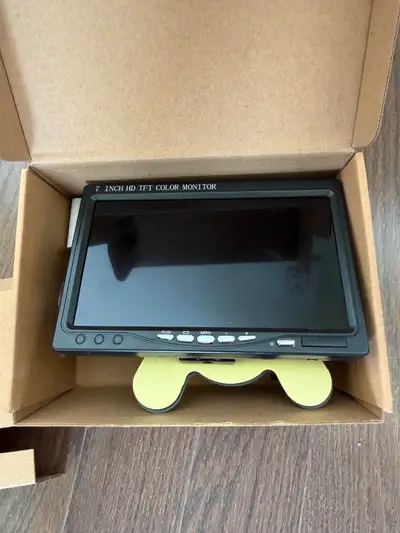 Yasoca 7" TFT LCD Monitor | HDMI & VGA Portable Display, View more