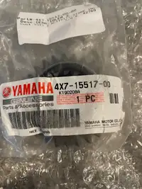 Yamaha idler Gear part #1   4X7155170000 motor cycle