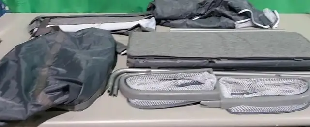 5 in 1 Baby Crib, Bedside Sleeper, Bassinet, Mattr in Cribs in City of Toronto - Image 4