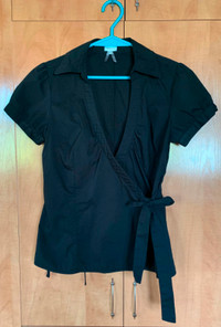 Blouse, camisoles, chandails... small/medium 4 à 10$ ch
