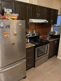 Sublet - 1 Furnished Bedroom in a 2 Bedroom Unit near UofT
