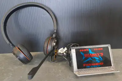 JABRA ON EAR HEADSET WITH ACCESSORIES/CASE (28221148), View more