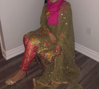 Pakistani suit 