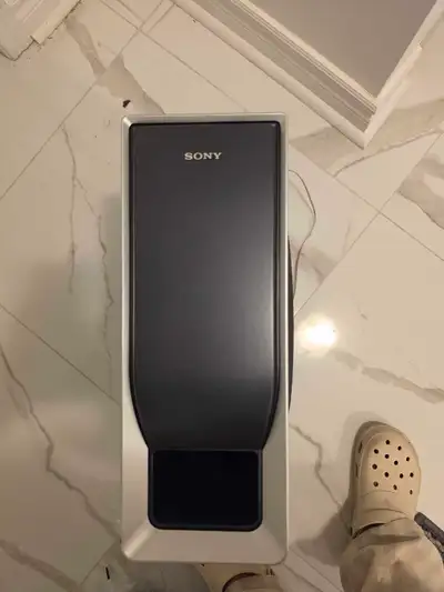 Selling As Is - pickup Brampton Upgrade your home audio setup with this pre-owned Sony speaker syste...