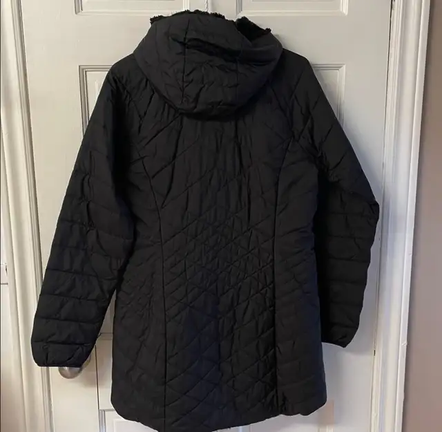 North Face Jacket in Women's - Tops & Outerwear in Edmonton - Image 8