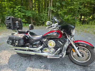 2005 Yamaha VStar Silverado Classic 1100, 97,457km This reliable touring bike is in mint condition....