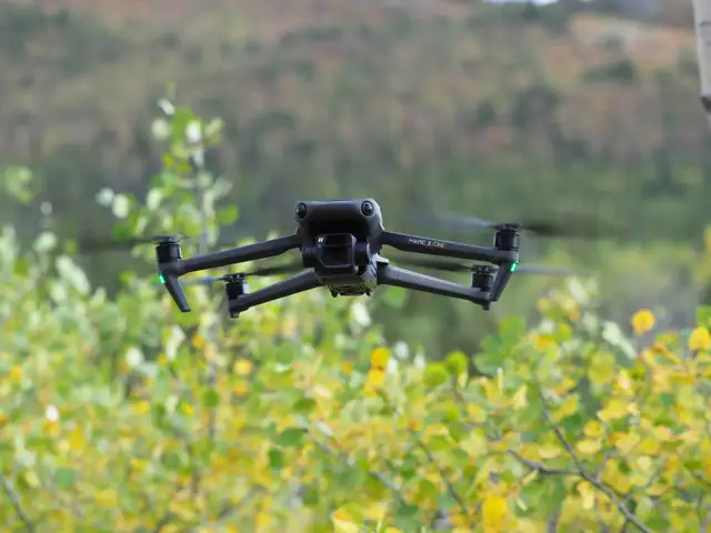 ✳︎DJI Mavic 3 Cine  Premium combo with RC Pro and fly more kit✳︎ in Cameras & Camcorders in Whitehorse - Image 11