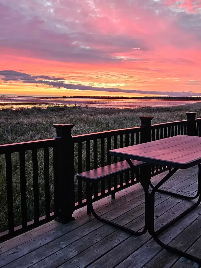 oceanfront small cabin in Murray corner  New Brunswick Canada