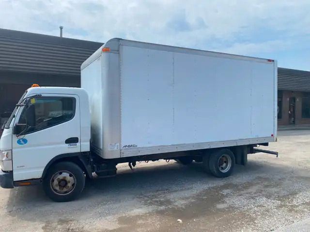 Low mileage & well maintained 2012 Mitsubishi Fuso