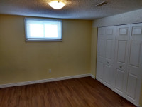 2 Bedroom Apartment for Rent in Barrie (Utilities included)