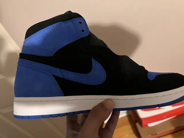 Jordan 1 Reimagined Royal - Size 10.5 in Men's Shoes in City of Toronto - Image 6