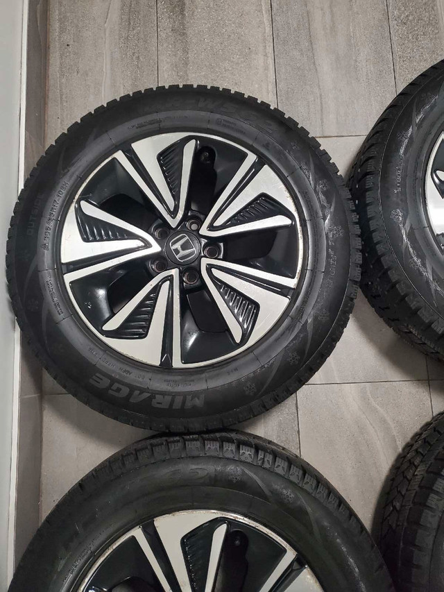 Honda CRV rims with Winter Tires 225/65/17 in Tires & Rims in Oshawa / Durham Region - Image 2