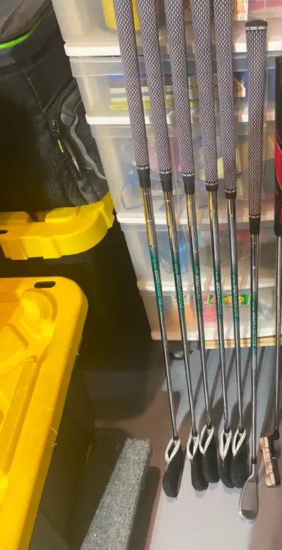 Set of Forged golf Irons 4 to Pitching wedge, View more