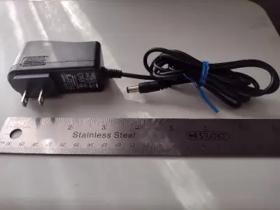 Input 100-240VAC, 50/60Hz, 0,5A Output 12VDC, 1,5A Compatibility: FLIR Camera Power Supply charger P...