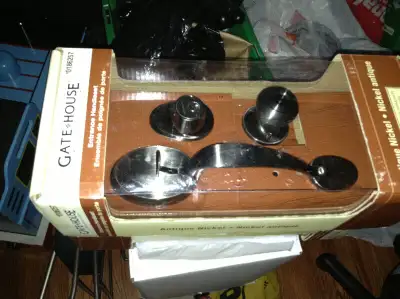 NEW in box - perfect - ready to use includes handle and dead bolt lock NEW